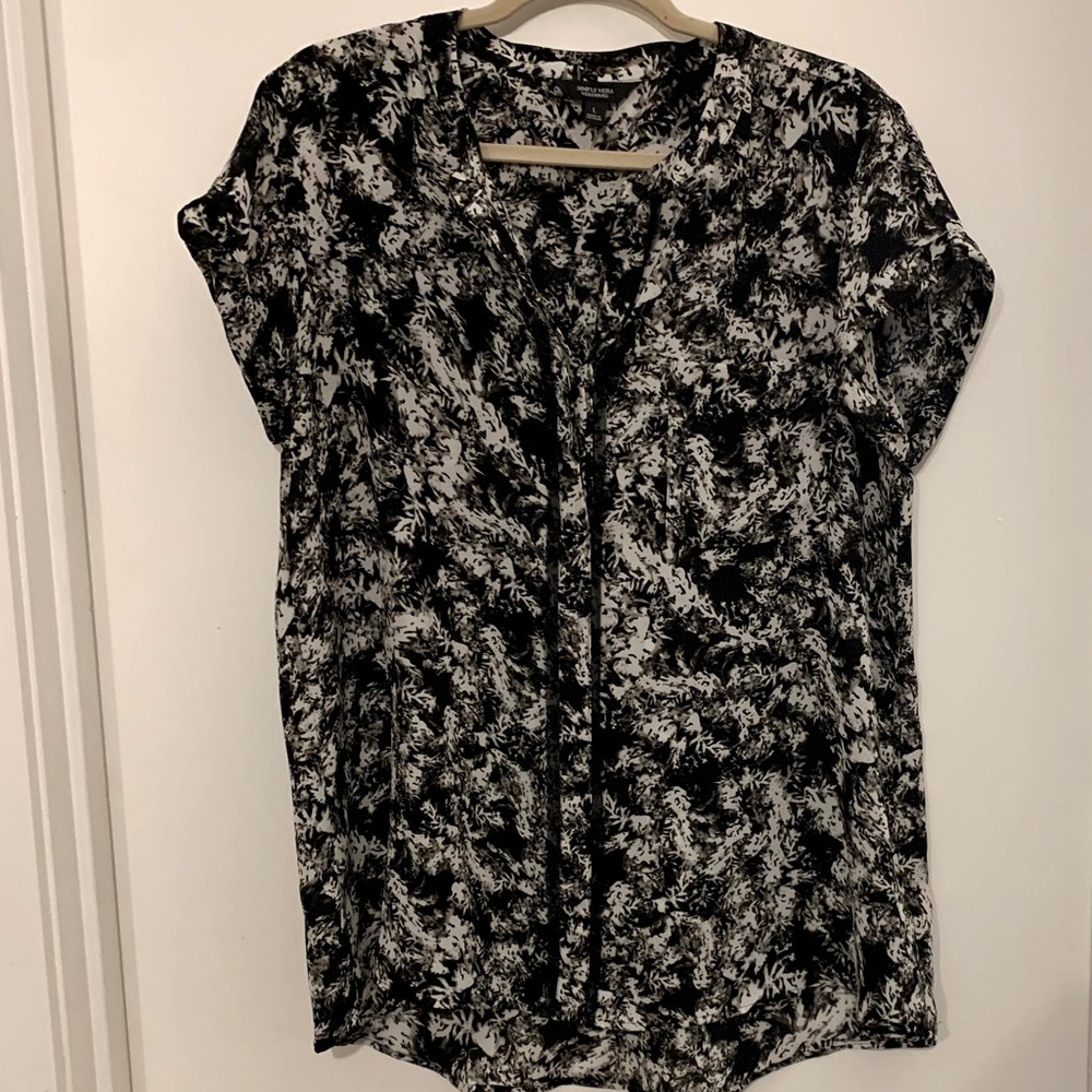 Simply Vera Patterned Blouse SZ L
